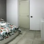 게스트하우스 Nadyle House 3*