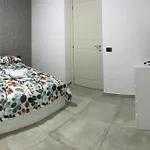 게스트하우스 Nadyle House 3*