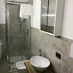 Nadyle House 게스트하우스