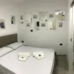 Nadyle House 게스트하우스 나폴리