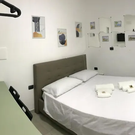 Gasthuis Nadyle House