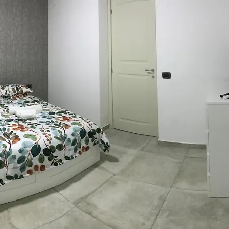 Pensionat Nadyle House 3*