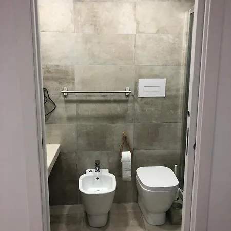 Nadyle House Pensjonat Neapol