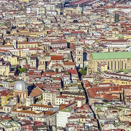 Nadyle House 3* Nápoly