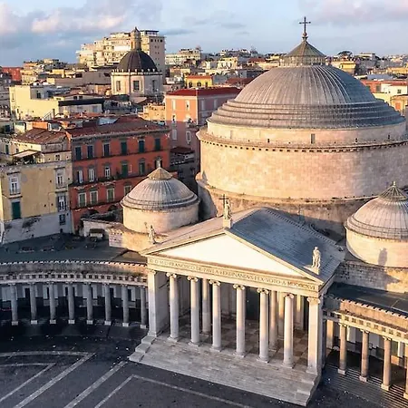 Konukevi Nadyle House Napoli